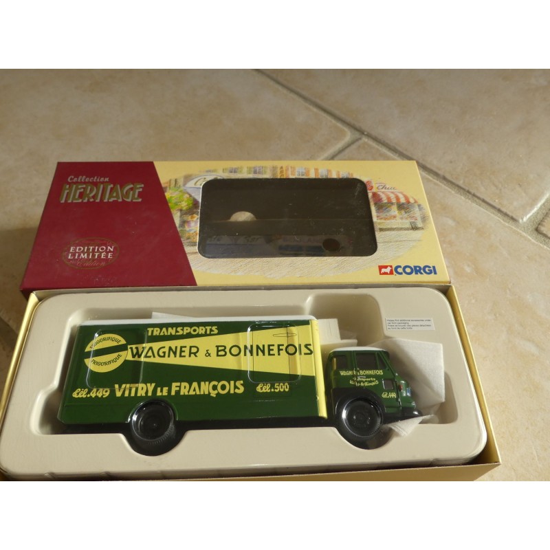 RENAULT JL 20 FOURGON WAGNER ET BONNEFOIS CORGI 70905 1:50