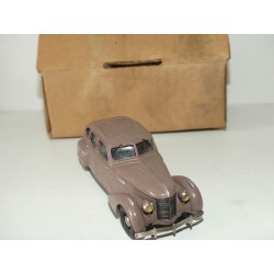 BERLIET DAUPHINE 1939 KIT BELLE EPOQUE 1:43 imperfection