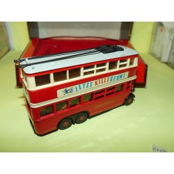 TRAMWAYS AEC TROLLEYBUS DIDDLER 1931 MATCHBOX Y10 imperfection