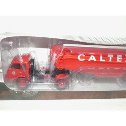 CAMION SAVIEM Tancarville 1959-1967 Citerne Caltex  SEMI REMORQUE ALTAYA 1:43
