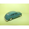 FORD VEDETTE Vert LEADER 1:43 sans boite