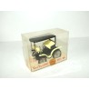 VIS A VIS À DAIS PEUGEOT 1891 MINIALUXE 1:43