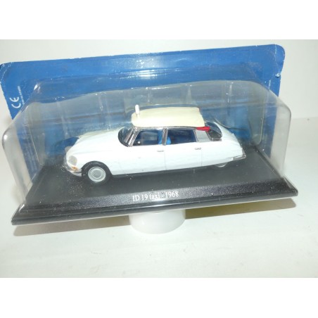 CITROEN ID 19 TAXI 1968 UNIVERSAL HOBBIES 1:43 blister
