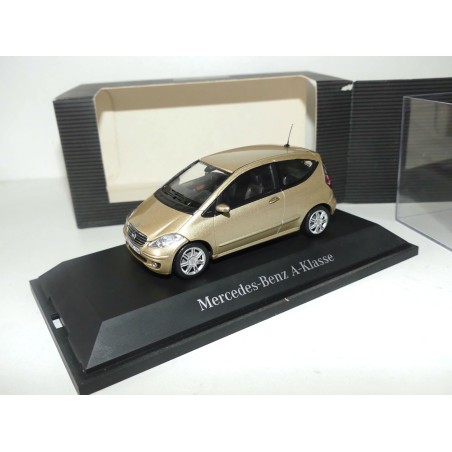 MERCEDES CLASSE A W169 Phase 1 3 Portes Beige DÃ¼nenbeige SCHUCO 1:43