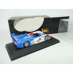 AUDI R8 N°4 LE MANS 2005 IXO LMM078 1:43 Arrivée 4ème