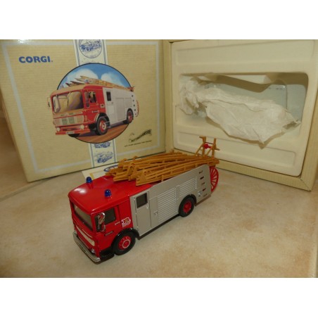 CAMION AEC PUMP ESCAPE FIRE ENGINE POMPIERS CORGI 97356 1:50 dÃ©faut rÃ©tro