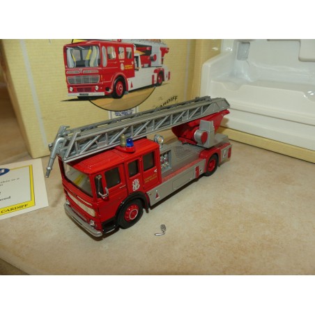 CAMION AEC LADDER FIRE VEHICULE POMPIERS CORGI 97385 1:50 dÃ©faut rÃ©tro