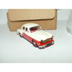 RENAULT FREGATE BERLIEN 1959 Crème et Rouge KIT Monté CAMA 1:43