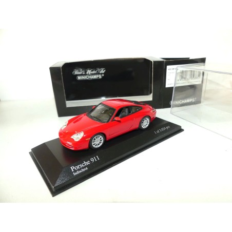 PORSCHE 911 CARRERA 4 996 2001 Rouge MINICHAMPS 1:43