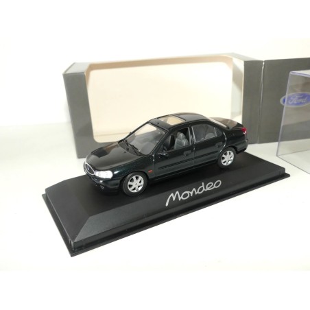 FORD MONDEO I Phase 2 Vert MINICHAMPS 1:43