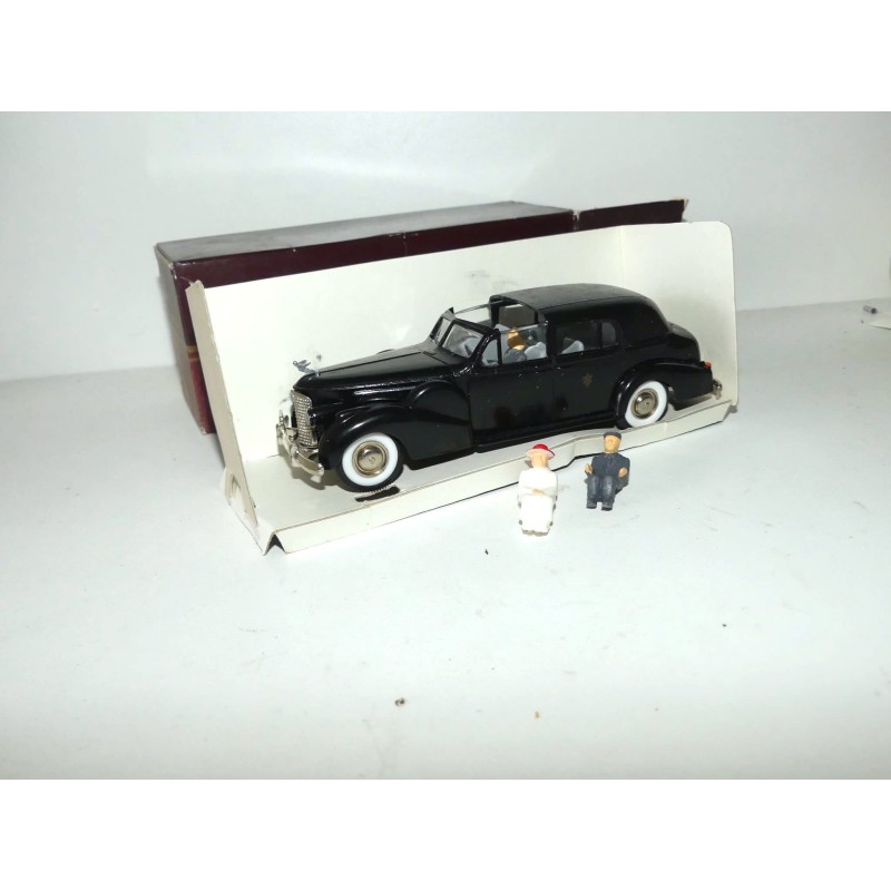 CADILLAC V16 1938-40 COUPE PAPPOMOBILE PIE XII REXTOYS 1:43