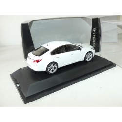 OPEL INSIGNIA Blanc SCHUCO 1:43