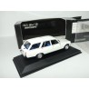 PEUGEOT 504 BREAK 1975 Blanc MINICHAMPS 1:43