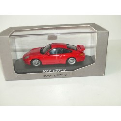 PORSCHE 911 GT3 996 Phase 1 STREET CAR Rouge MINICHAMPS 1:43