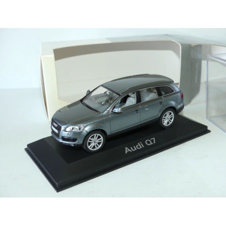 AUDI Q7 I Phase 1 Gris SCHUCO 1:43