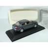AUDI A4 B6 3.0 Gris Foncé MINICHAMPS 1:43