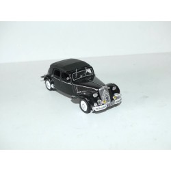 CITROEN TRACTION 15CV 1953 GENDARMERIE NOREV 1:43 imperfection sans boite