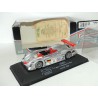 AUDI R8 NÂ°8 LE MANS 2000 ONYX XLM058 1:43 ArrivÃ©e 1er