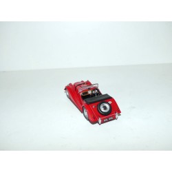 MORGAN 4/4 SERIE II 1956 Rouge VITESSE 1:43 sans boite