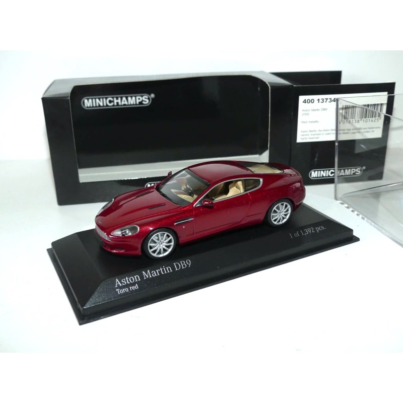 ASTON MARTIN DB9 2009 Rouge Vin Toro Red MINICHAMPS 1:43