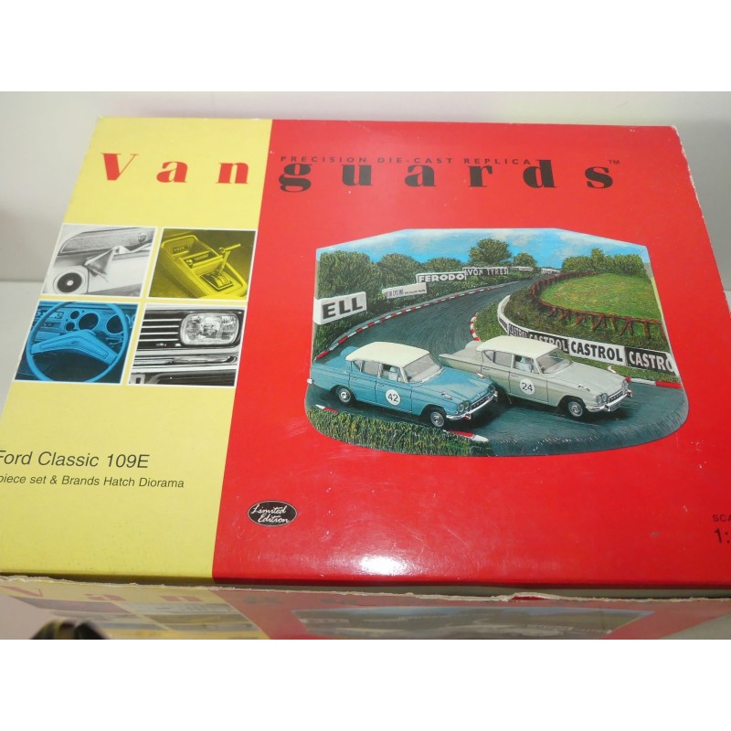 FORD CLASSIC 109E 2 Pieces et DIORAMA VANGUARDS RD1002 1:43