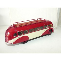 AUTOBUS ISOBLOC W847M KIT MINITRUCKS 1:50
