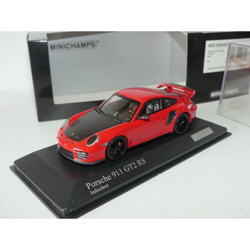PORSCHE 911 GT2 RS Phase II 997 2010 Rouge MINICHAMPS 1:43