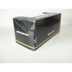 McLAREN MP4-12C 2011 Blanc MINICHAMPS 1:43