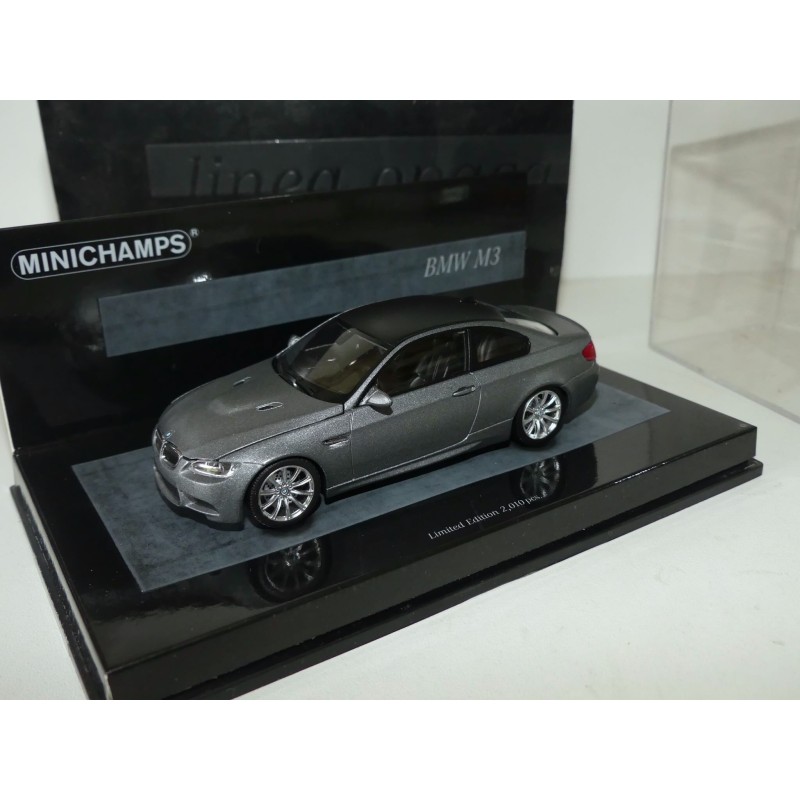 BMW M3 E92 2006 Gris Matt Toit Carbone MINICHAMPS 1:43