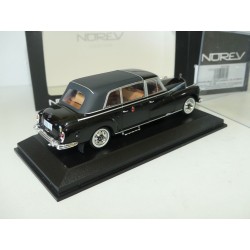 MERCEDES 300 D LANDAULET 1960 PAPOMOBILE VATICAN NOREV 1:43