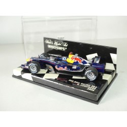 RED BULL RACING RB2 GP 2006 D. COULTHARD MINICHAMPS 1:43