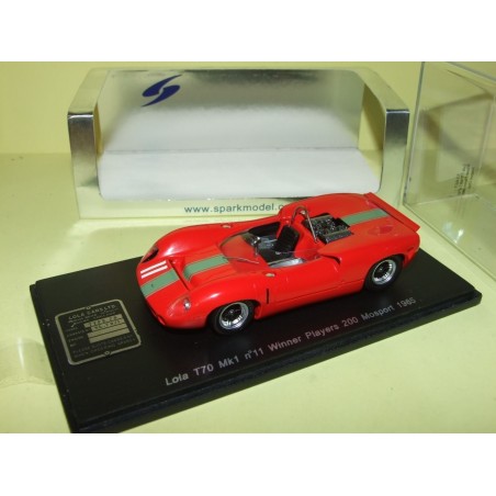 LOLA T70 MK1 N°11 WINNER PLAYERS 200 MOSPORT 1965 SPARK S1467 1:43