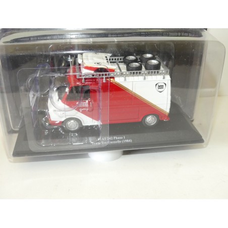 FIAT 242 TEAM TRE GAZELLE 1984 IXO ALTAYA 1:43