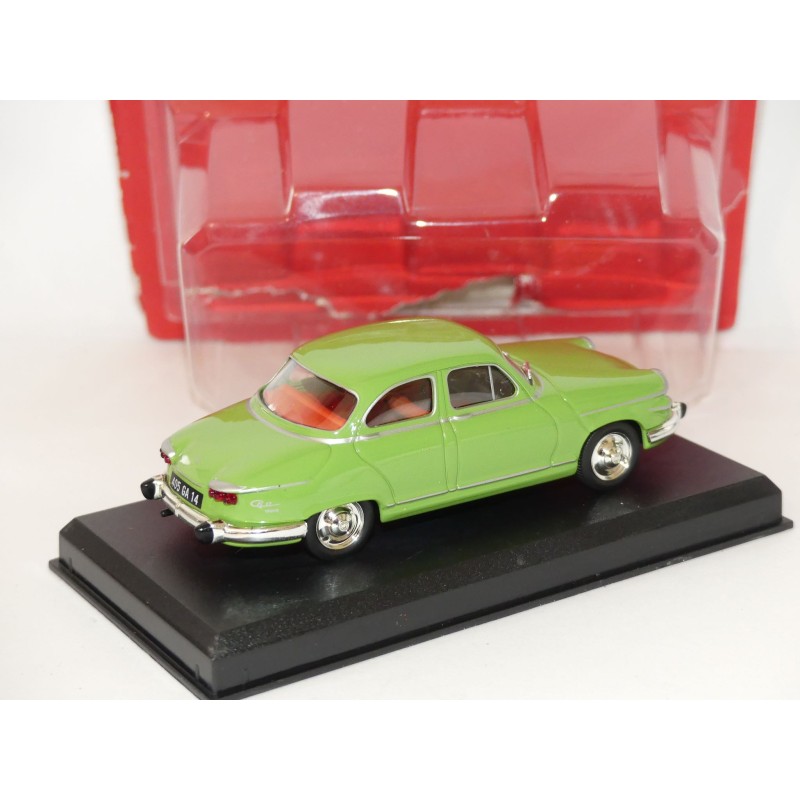 LK142 NOREV 1/43 1:43 Voiture Panhard berlines 17 vert
