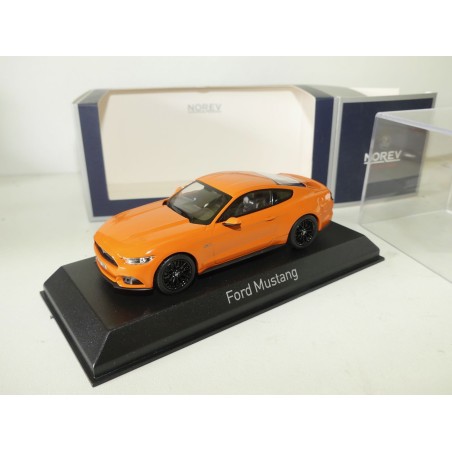 FORD MUSTANG 2015 Orange NOREV 1:43