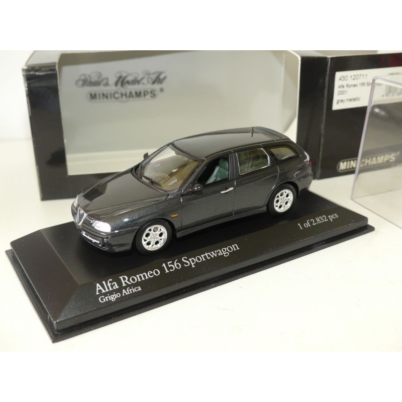 ALFA ROMEO 156 SPORTWAGON 2001 Gris MINICHAMPS 1:43