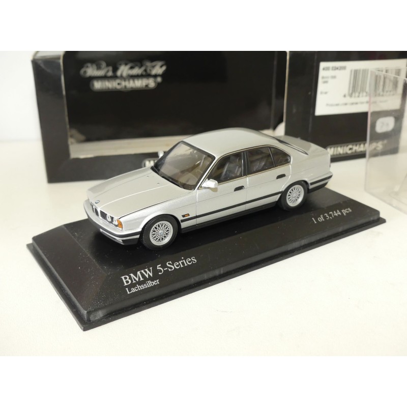 BMW 535 i E34 1988 Gris MINICHAMPS 1:43