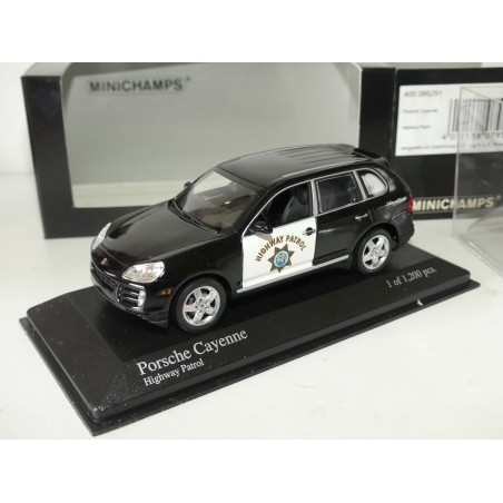 PORSCHE CAYENNE HIGHWAY PATROL POLICE MINICHAMPS 1:43