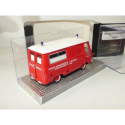 PEUGEOT J7 AMBULANCE POMPIERS DU VAR NOREV 1:43