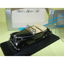 MERCEDES 300 S CABRIOLET 1951-1955 Noir MINICHAMPS 1:43 Contreboite abimée