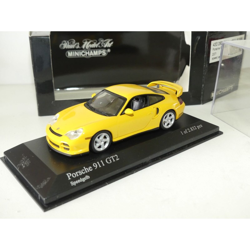 PORSCHE 911 GT2 996 2001 Jaune MINICHAMPS 1:43