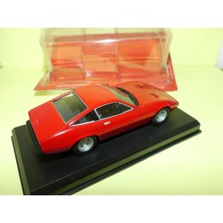 FERRARI 365 GTC/4 Rouge FABBRI 1:43 sous coque