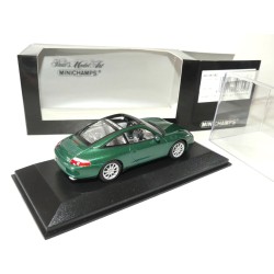 PORSCHE 911 TARGA 996 2001 Vert MINICHAMPS 1:43