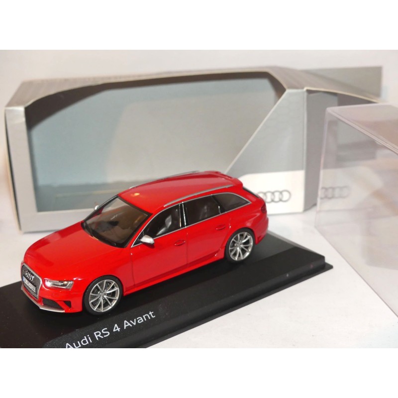 AUDI RS4 B8 AVANT 2012 Rouge MINICHAMPS 1:43