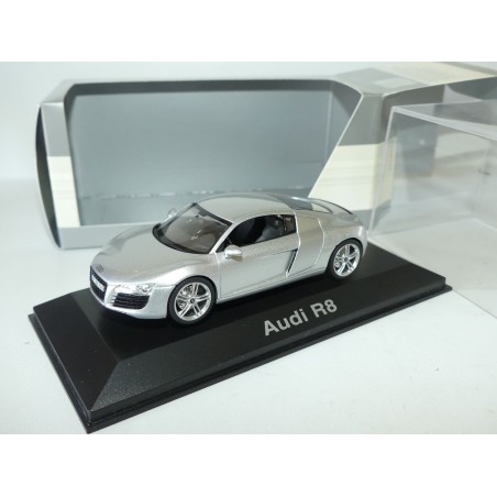 AUDI R8 Gris Clair  Eissilber SCHUCO 1:43