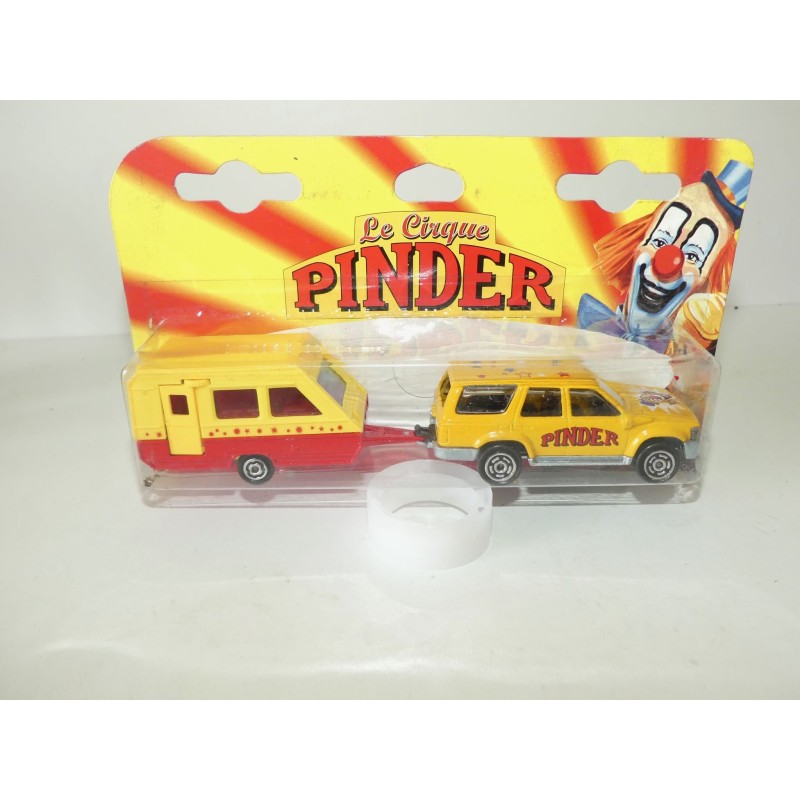 TOYOTA RUNNER AVEC CARAVANE CIRQUE PINDER MAJORETTE 1:58