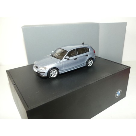 BMW SERIE 1 E87 Gris Bleuté AUTOART 1:43