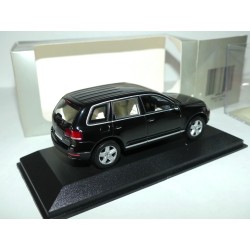 VW TOUAREG I Phase 1 Noir MINICHAMPS 1:43
