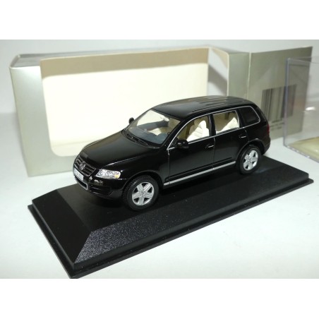 VW TOUAREG I Phase 1 Noir MINICHAMPS 1:43