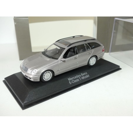 MERCEDES CLASSE C T MODEL W203 2001 Gris Cubanite MINICHAMPS 1:43